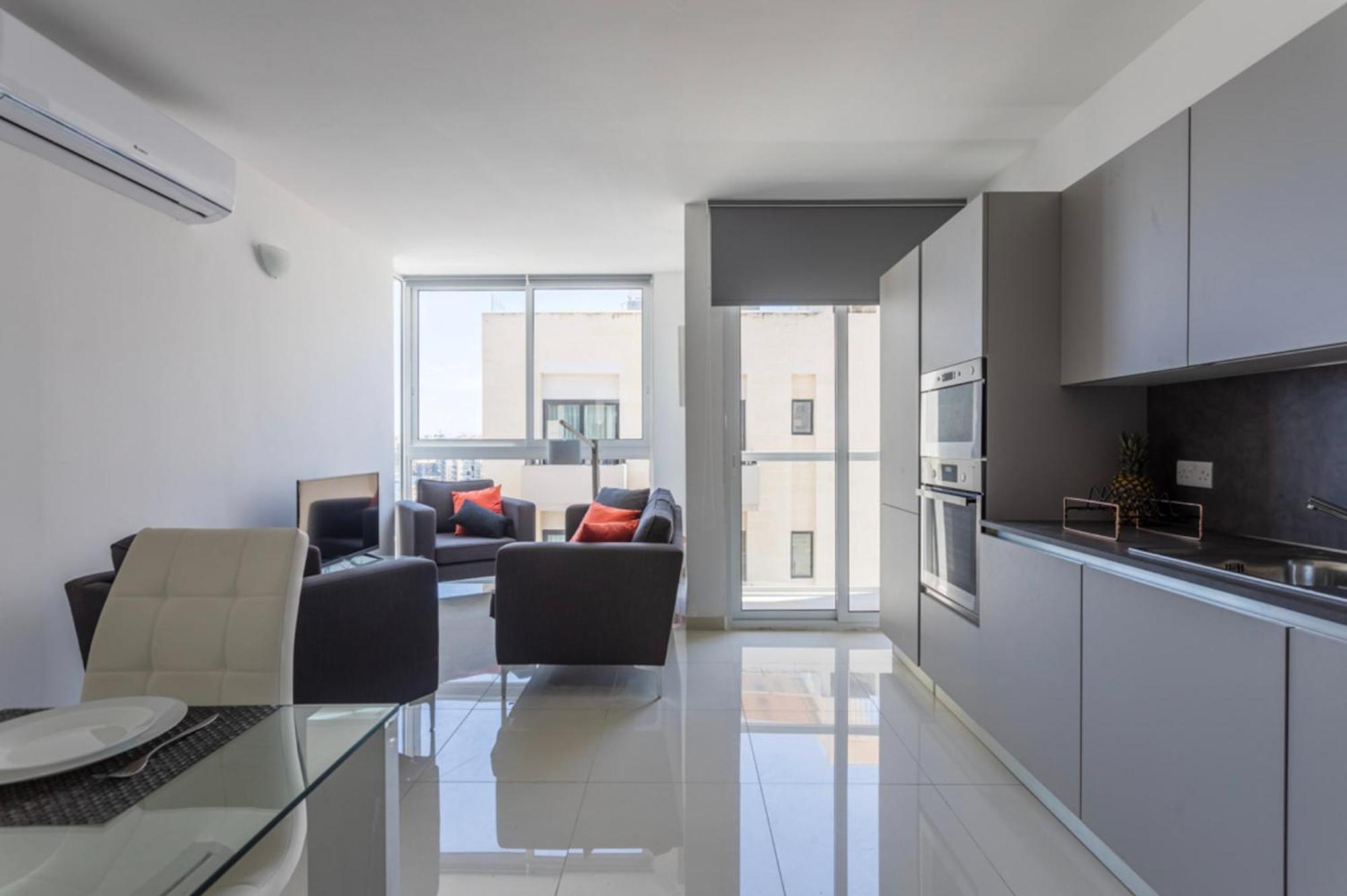 Saint Julian - Lovely Apartment With Terrace - Cityapartmentstay Saint Julian's Екстер'єр фото