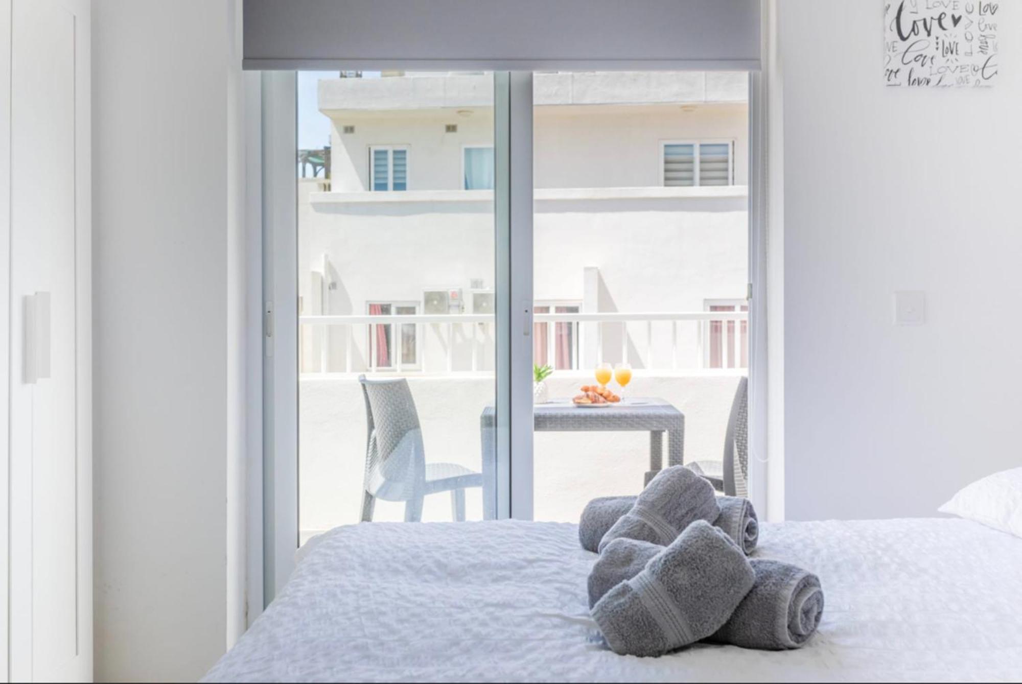 Saint Julian - Lovely Apartment With Terrace - Cityapartmentstay Saint Julian's Екстер'єр фото